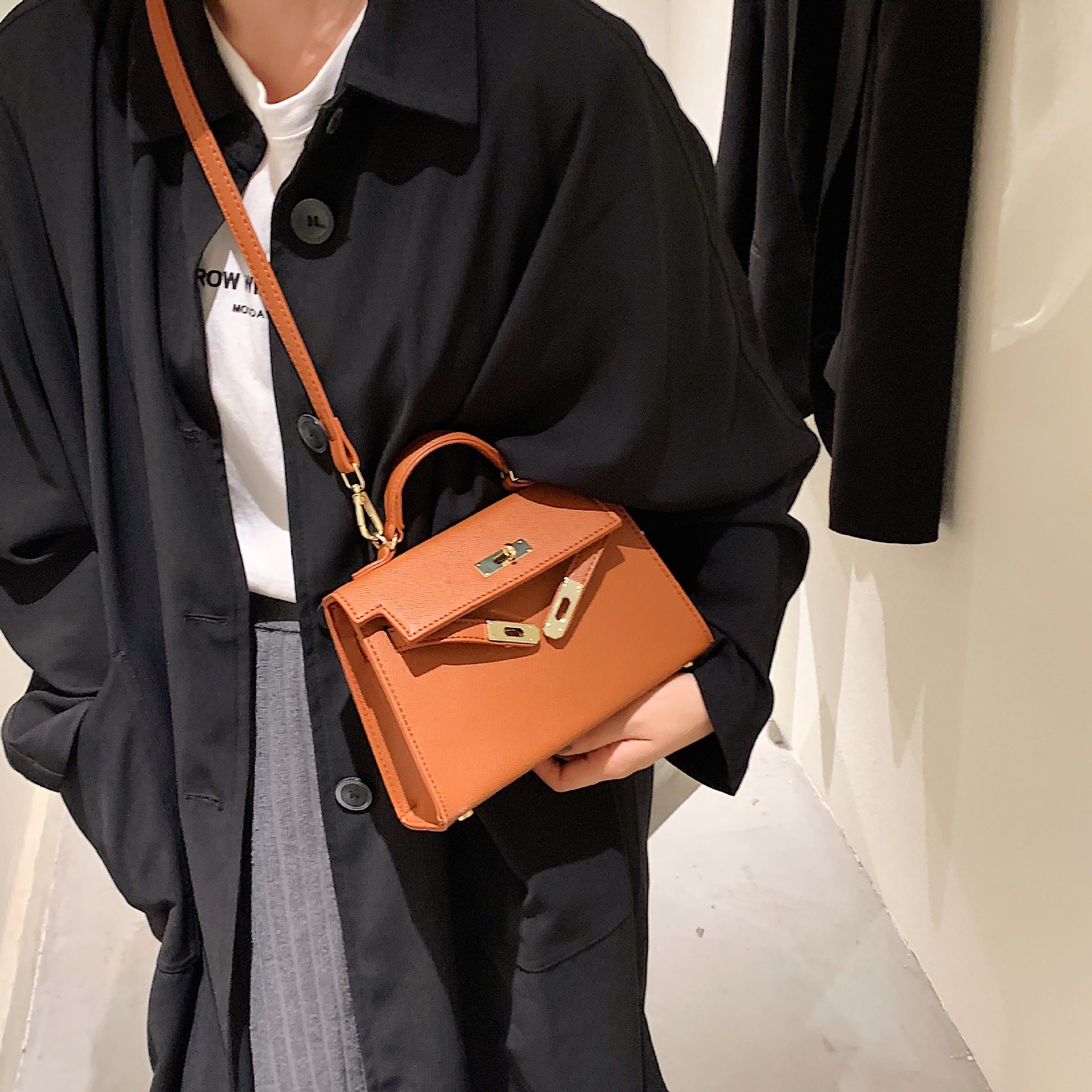 Élise Mini Crossbody Bag